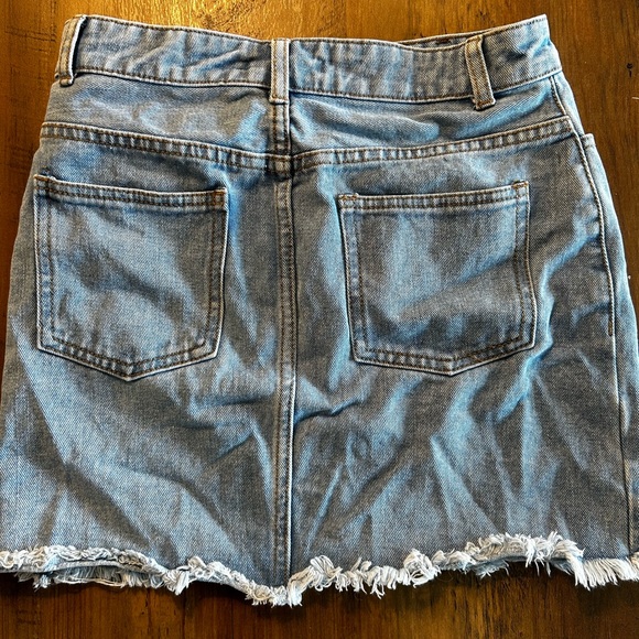 Denim skirt - Picture 3 of 3